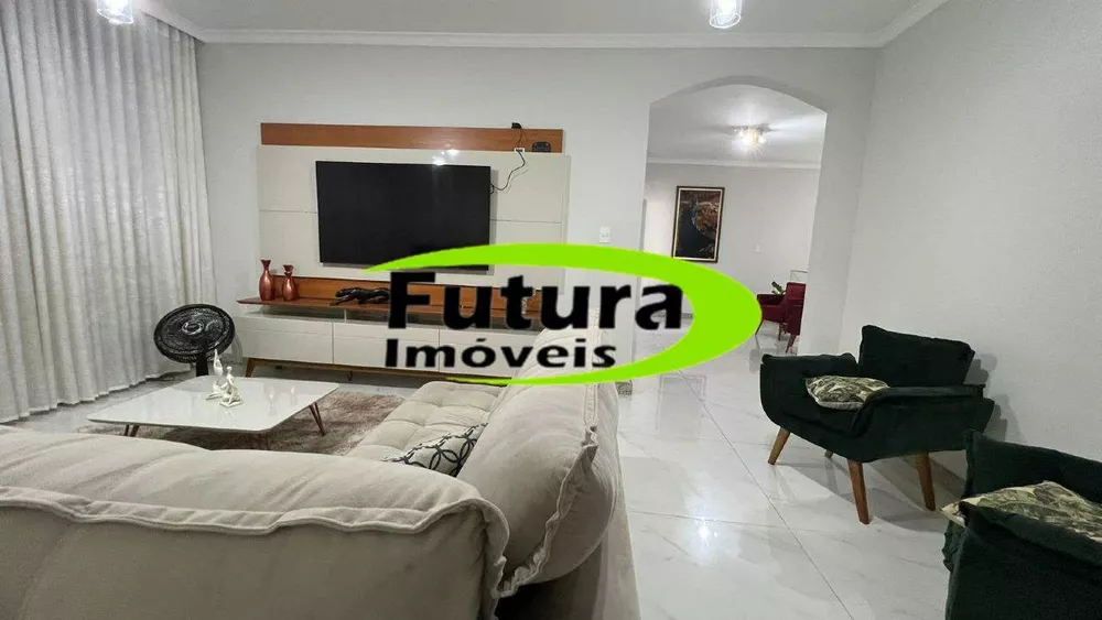 Casa à venda com 6 quartos, 360m² - Foto 5