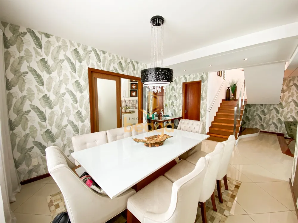 Casa, 3 quartos, 247 m² - Foto 8