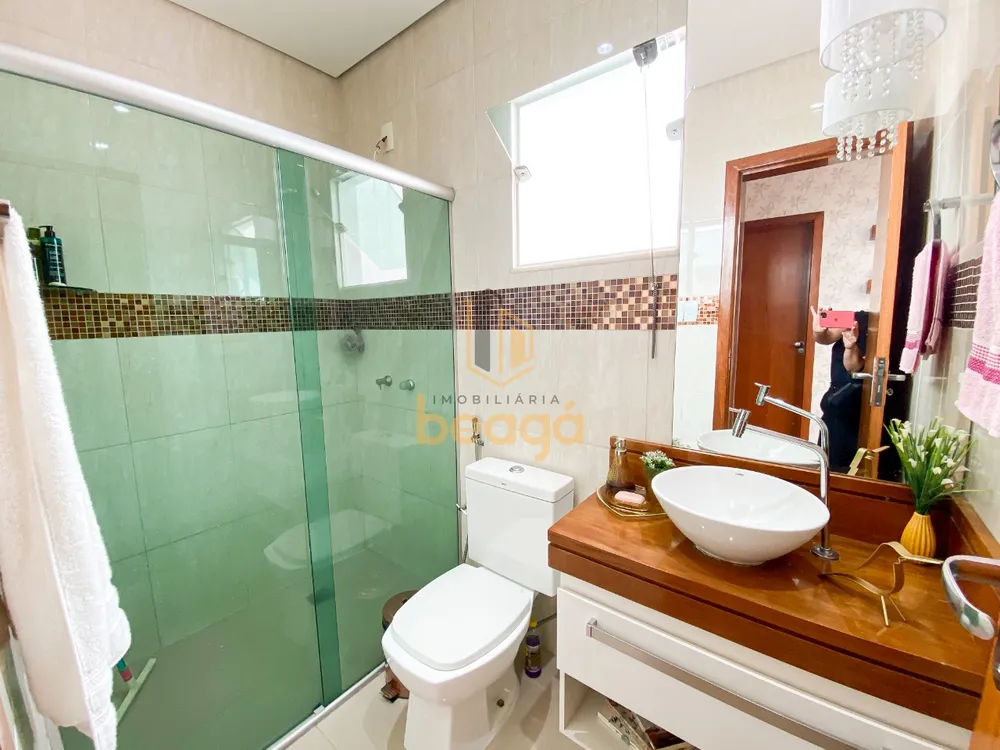 Casa, 3 quartos, 247 m² - Foto 18