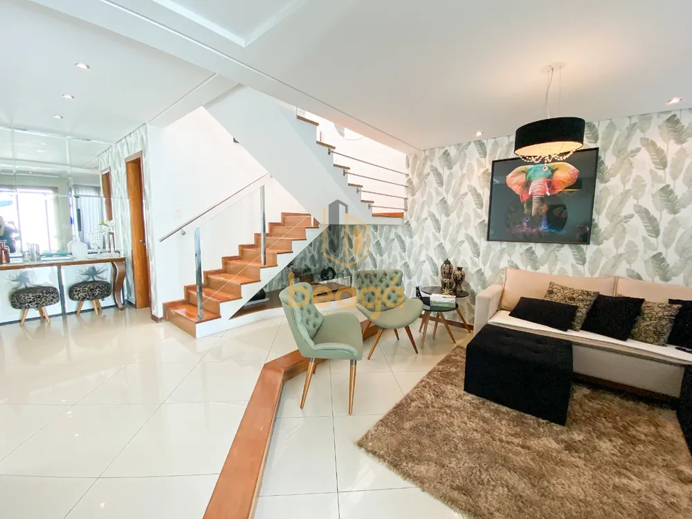 Casa, 3 quartos, 247 m² - Foto 2