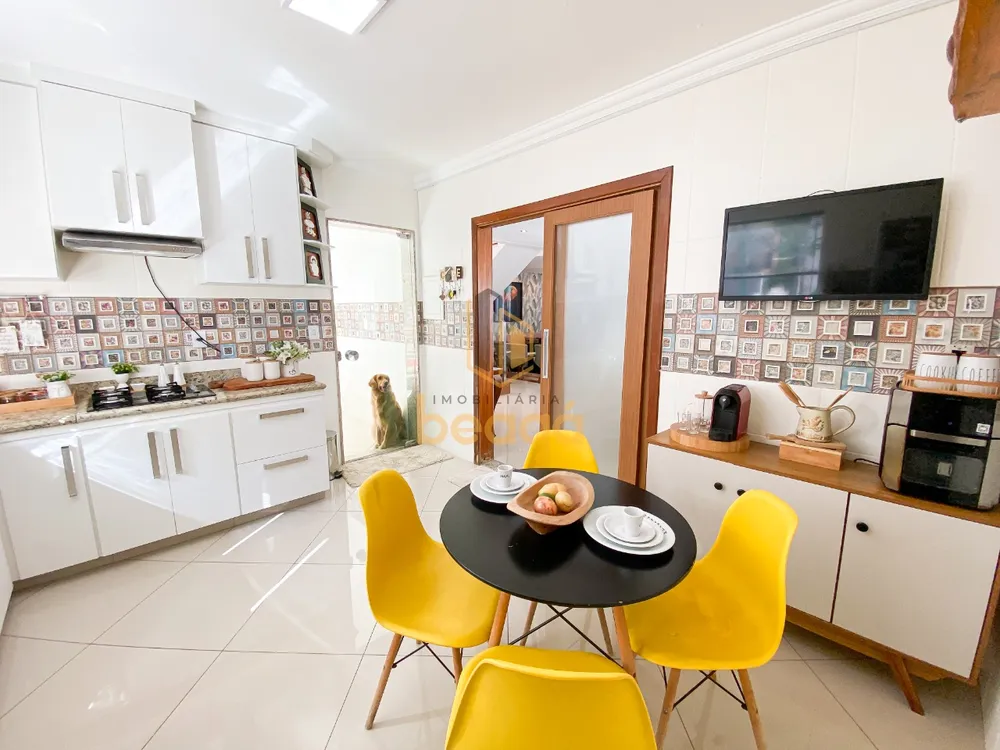 Casa, 3 quartos, 247 m² - Foto 7