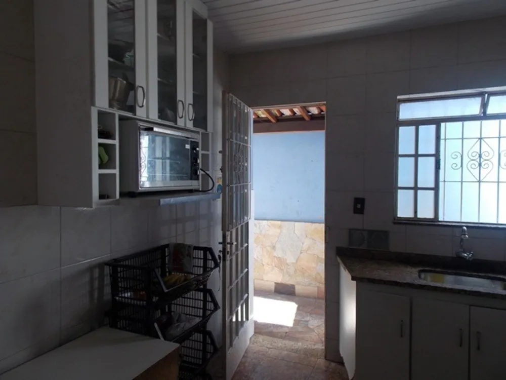Casa, 3 quartos, 203 m² - Foto 3