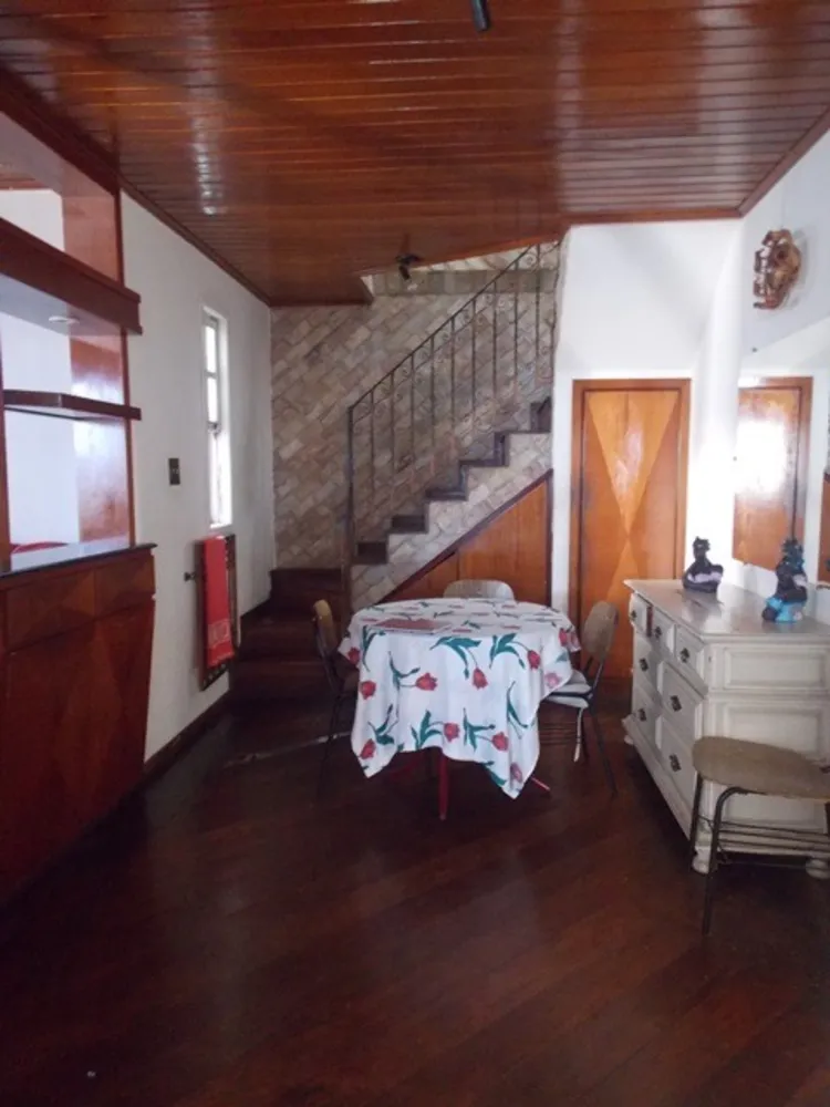 Casa, 3 quartos, 203 m² - Foto 2