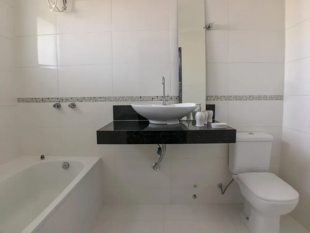 Casa, 3 quartos, 250 m² - Foto 12