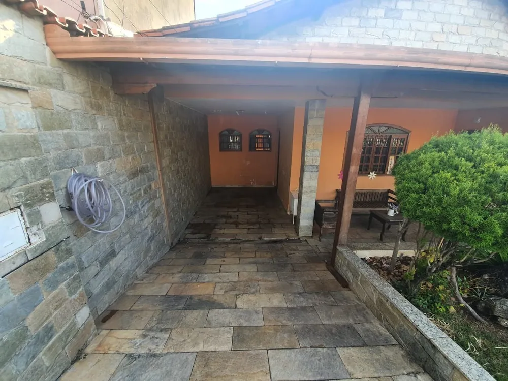 Casa, 3 quartos, 250 m² - Foto 2