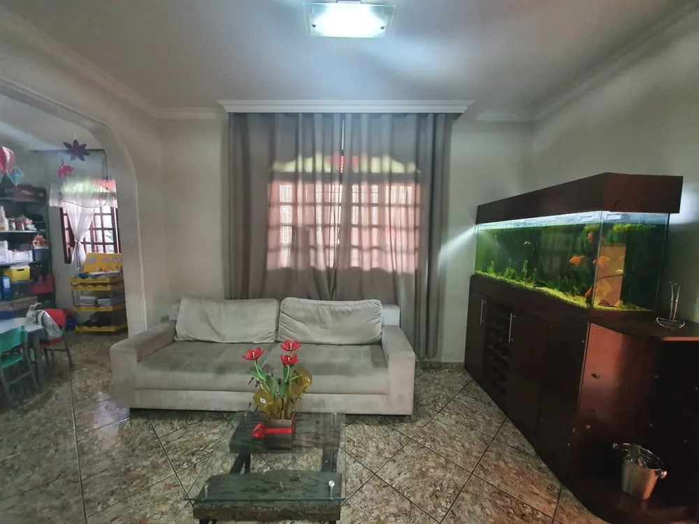 Casa, 3 quartos, 250 m² - Foto 5
