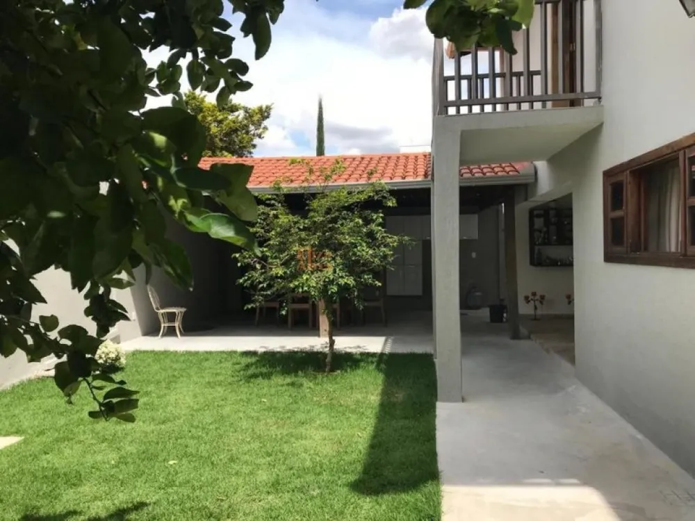 Casa, 3 quartos, 307 m² - Foto 3