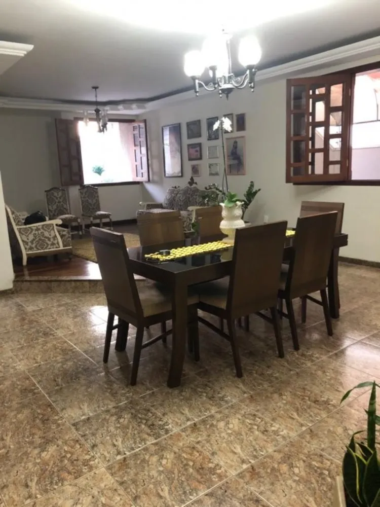 Casa, 3 quartos, 307 m² - Foto 4