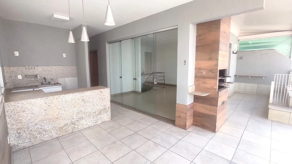Cobertura, 4 quartos, 210 m² - Foto 2