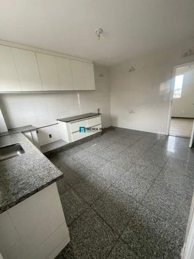 Apartamento, 4 quartos, 220 m² - Foto 1