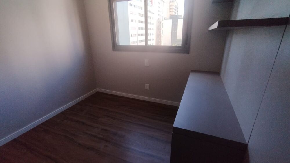Apartamento à venda com 2 quartos, 63m² - Foto 3