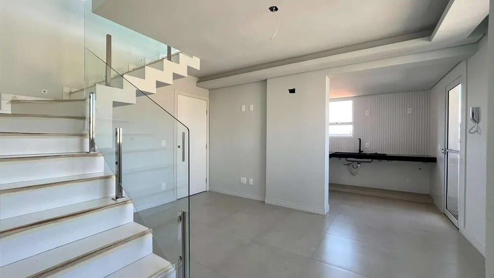 Cobertura, 3 quartos, 141 m² - Foto 2
