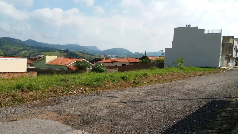 Terreno à venda, 200m² - Foto 1