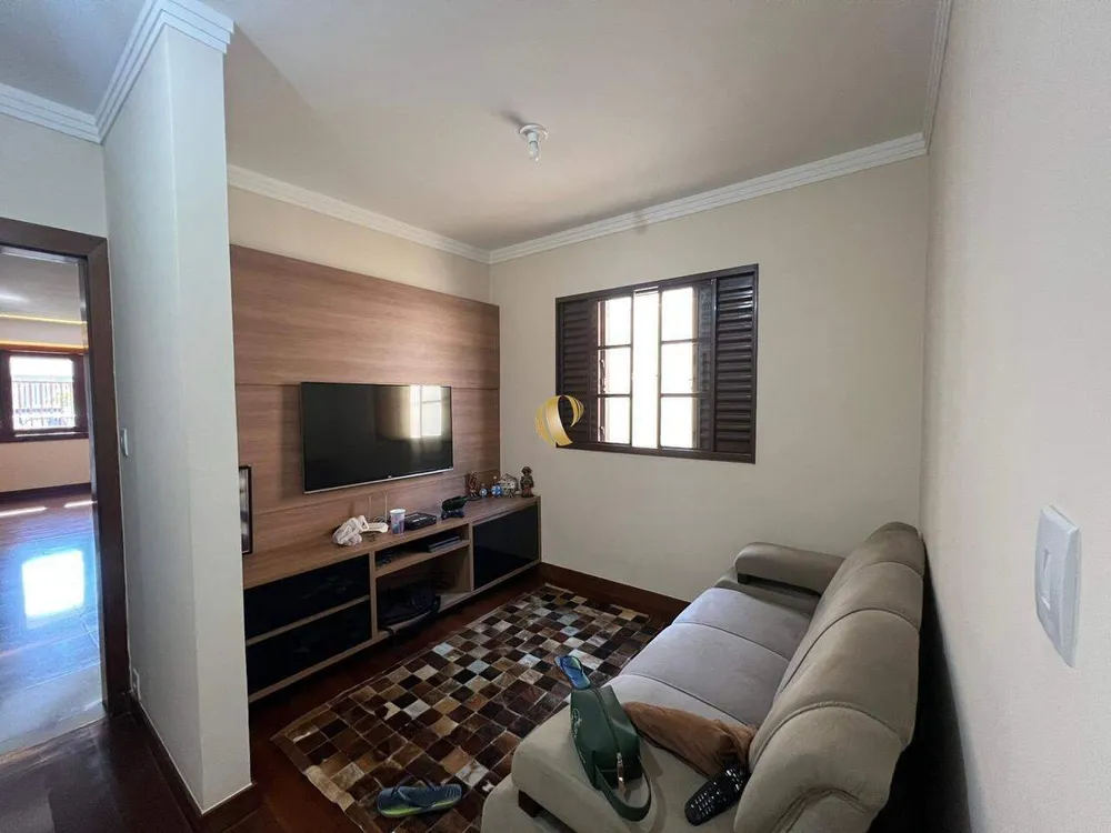 Casa, 4 quartos, 289 m² - Foto 3