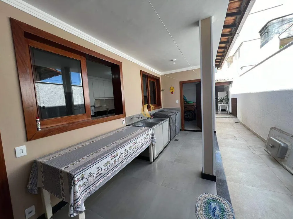 Casa, 4 quartos, 289 m² - Foto 10