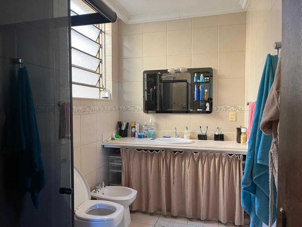 Casa, 5 quartos, 219 m² - Foto 9