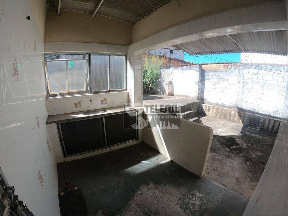 Casa à venda com 3 quartos - Foto 5