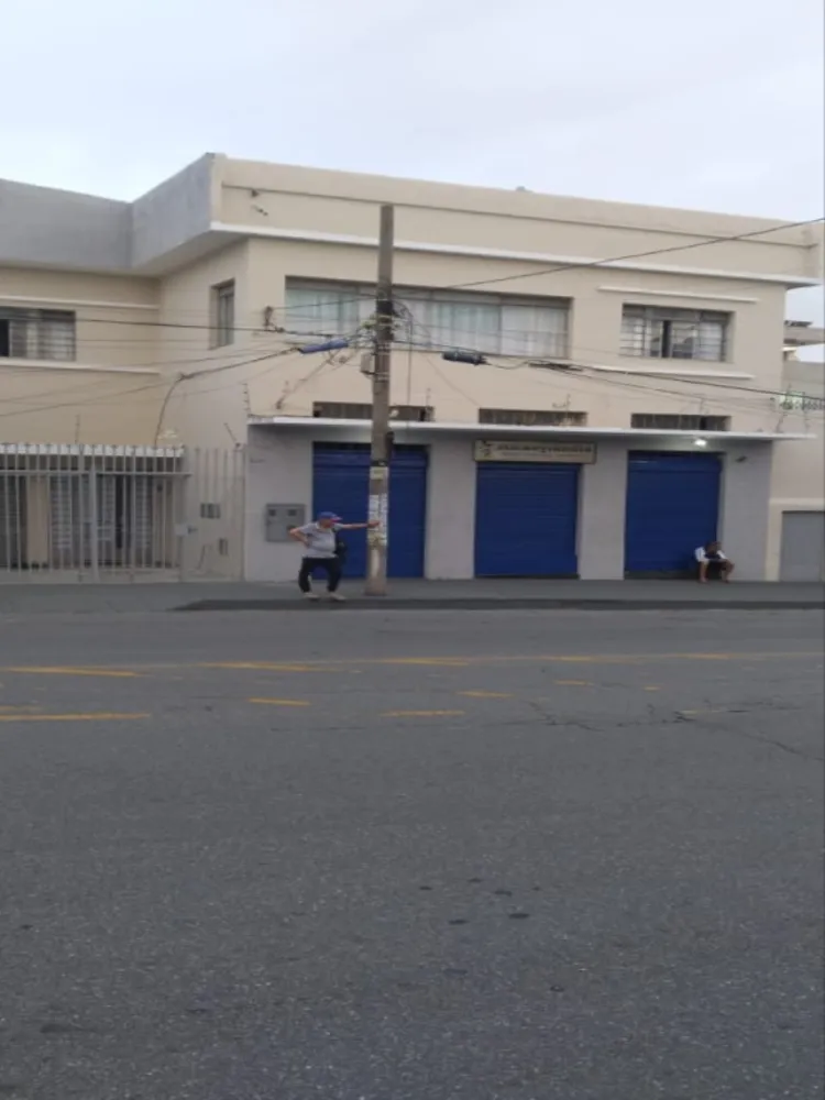 Casa, 5 quartos, 300 m² - Foto 1