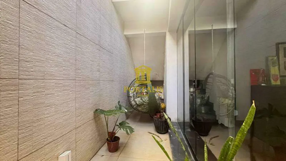 Casa, 3 quartos, 215 m² - Foto 8