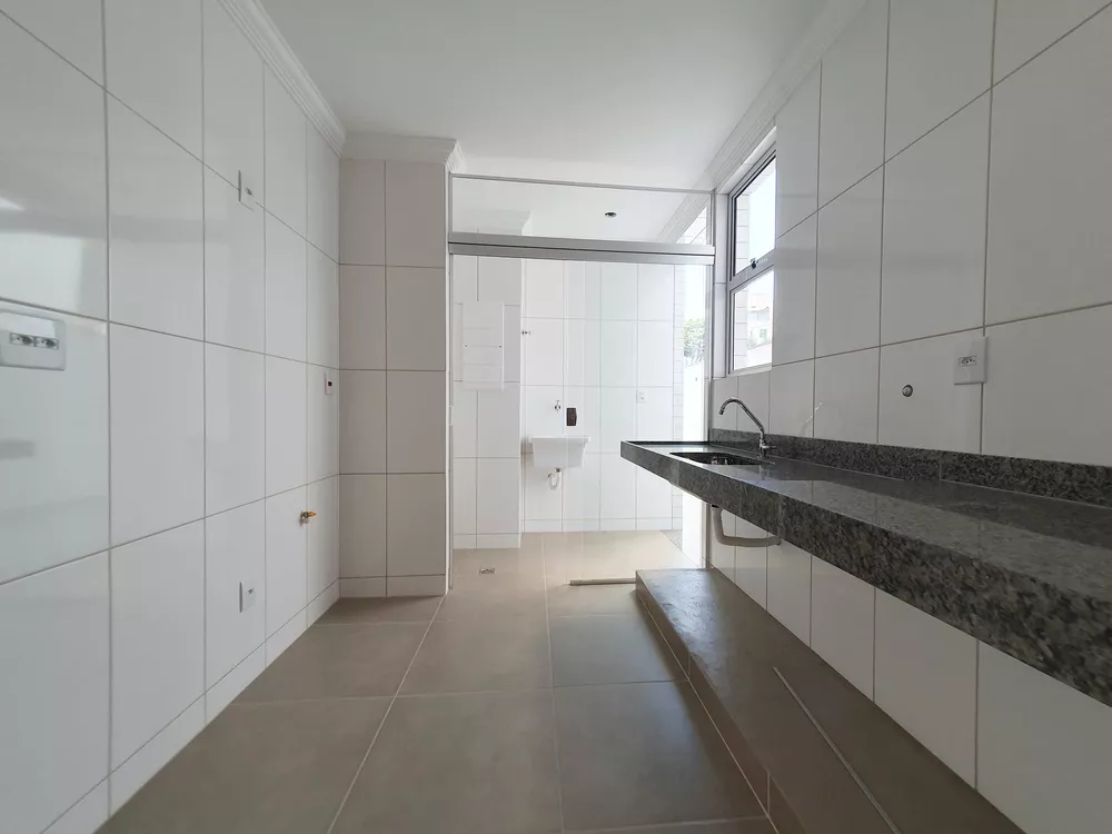 Apartamento à venda com 3 quartos, 80m² - Foto 3