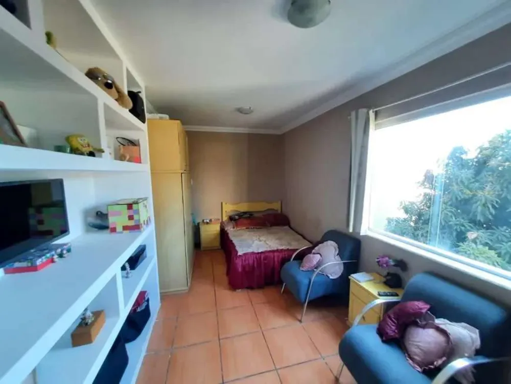 Casa, 6 quartos, 420 m² - Foto 10