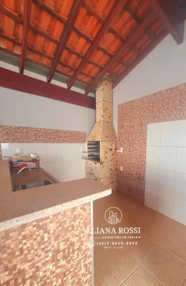 Casa, 4 quartos, 217 m² - Foto 1