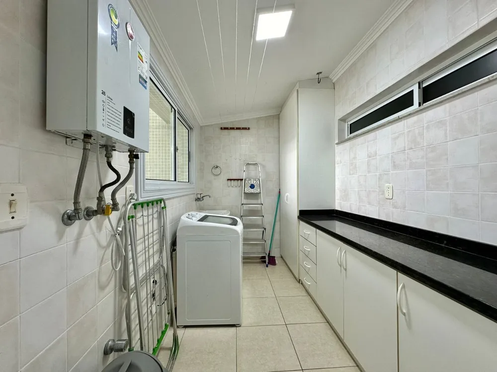 Apartamento, 3 quartos, 256 m² - Foto 11