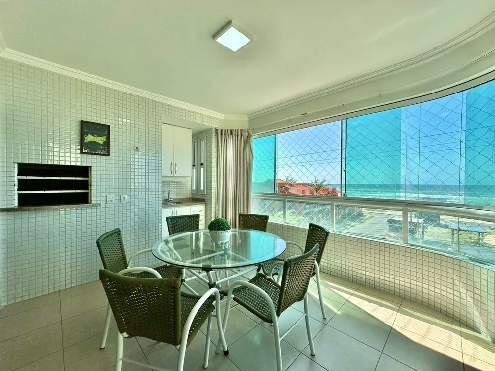Apartamento, 3 quartos, 256 m² - Foto 1