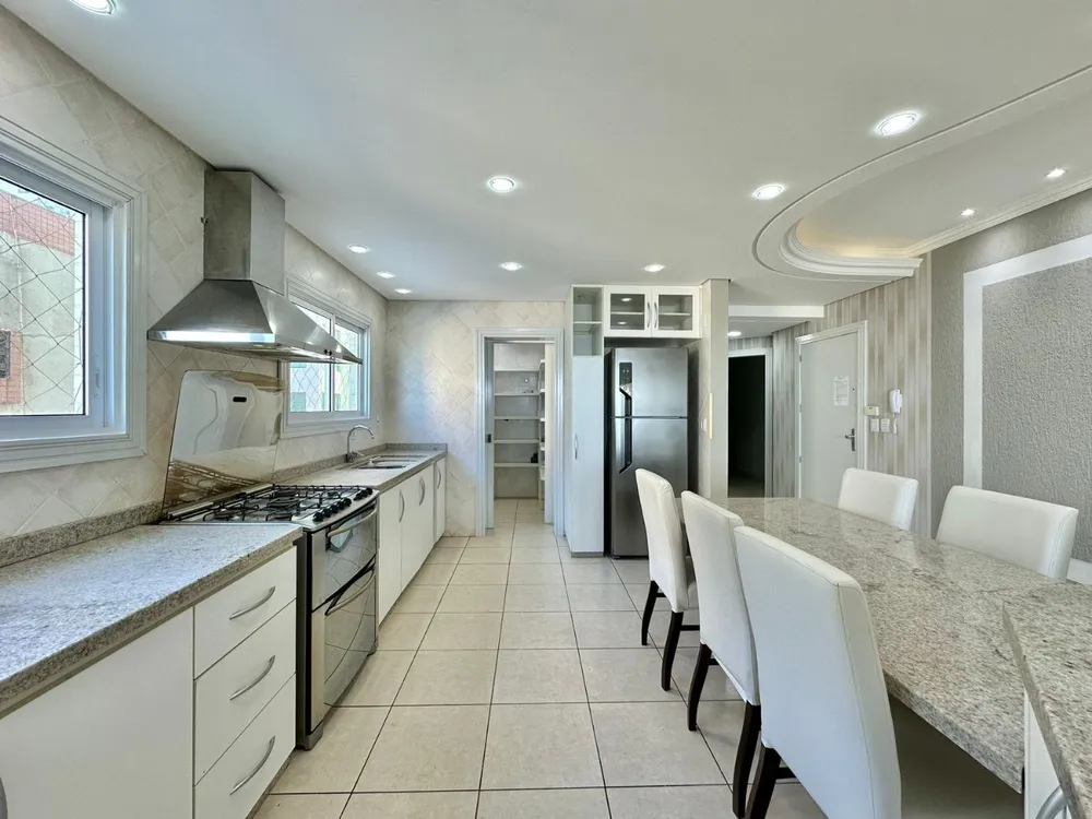 Apartamento, 3 quartos, 256 m² - Foto 9