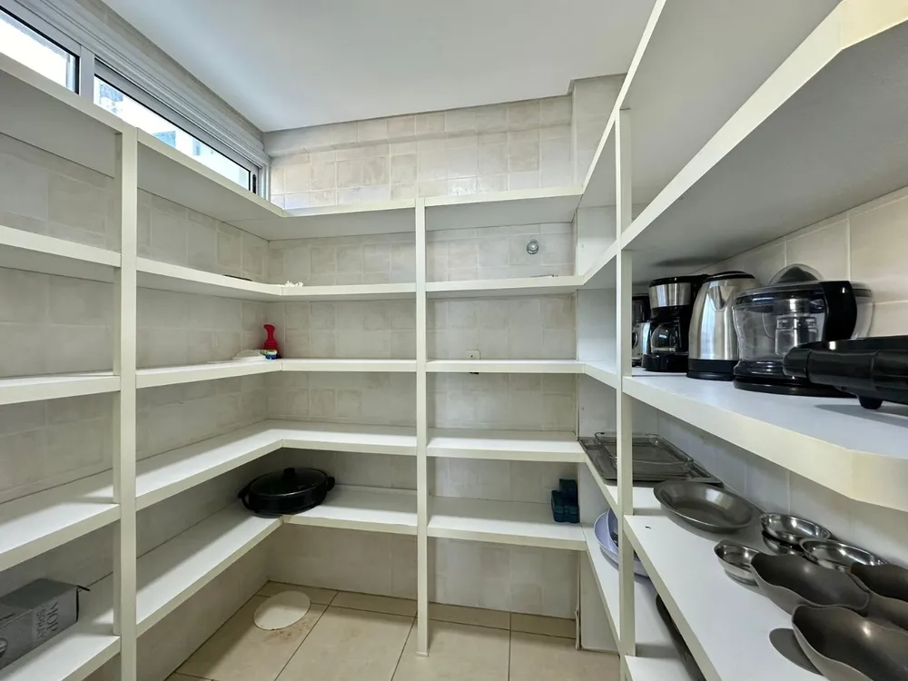 Apartamento, 3 quartos, 256 m² - Foto 3