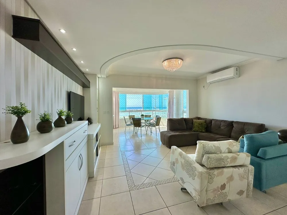 Apartamento, 3 quartos, 256 m² - Foto 4