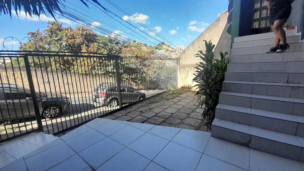 Casa, 3 quartos, 360 m² - Foto 1