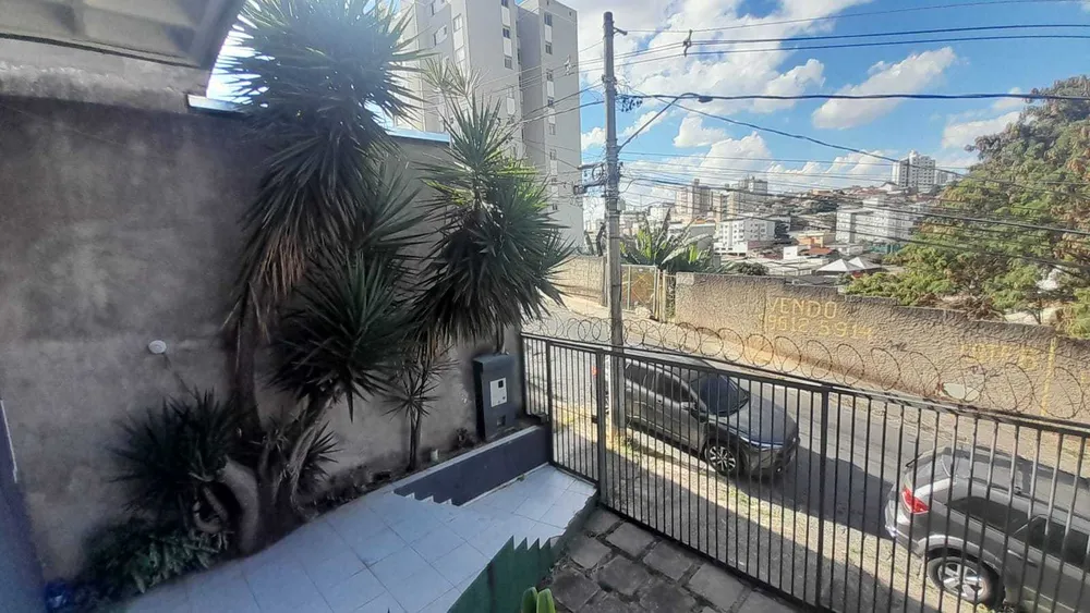 Casa, 3 quartos, 360 m² - Foto 3