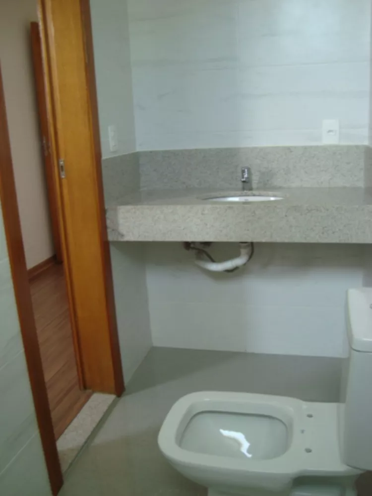 Apartamento à venda com 4 quartos, 210m² - Foto 5