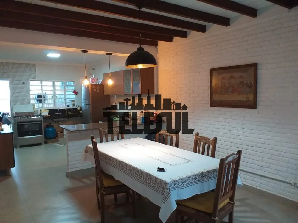 Casa, 3 quartos, 267 m² - Foto 4