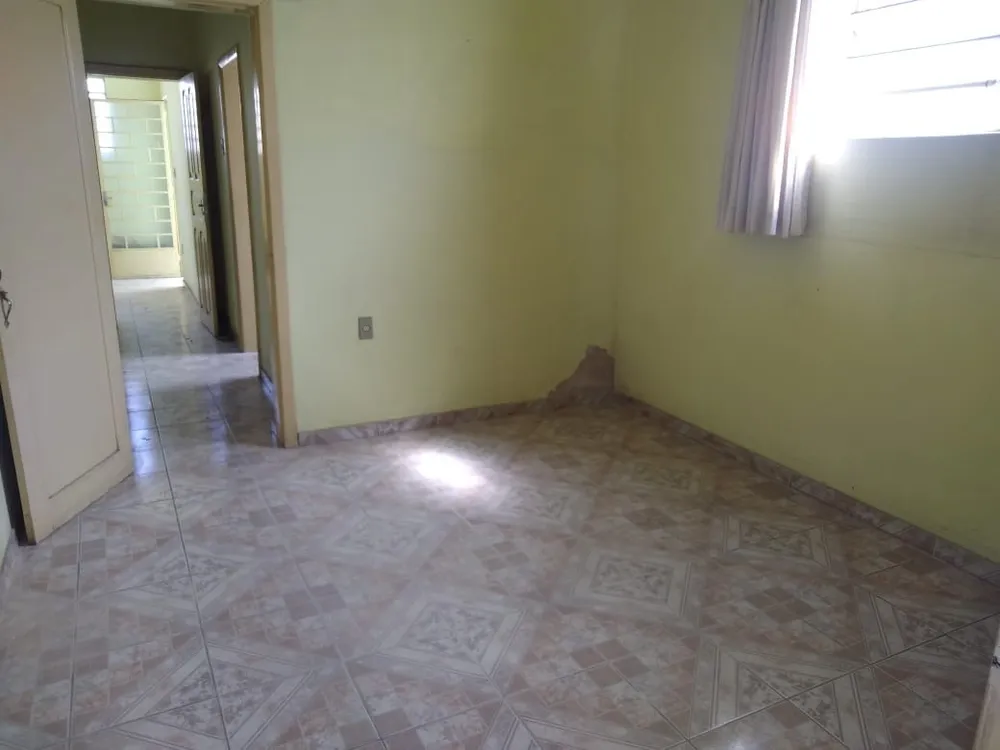 Casa, 2 quartos, 185 m² - Foto 1