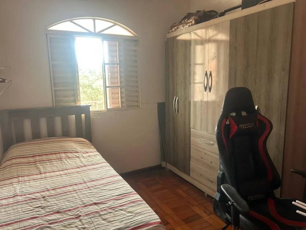 Casa, 5 quartos, 225 m² - Foto 3