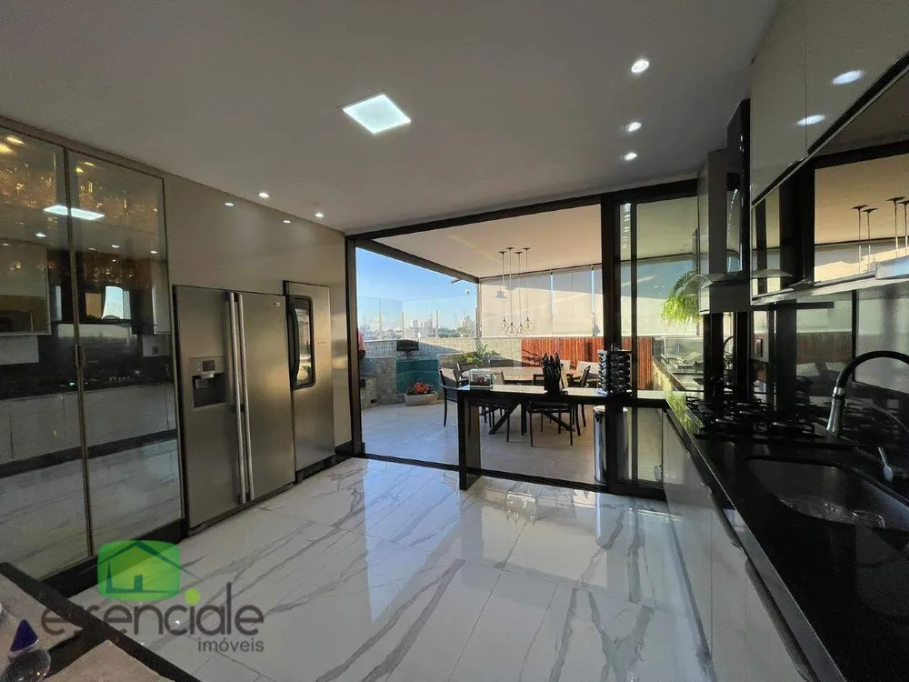 Cobertura, 3 quartos, 257 m² - Foto 6