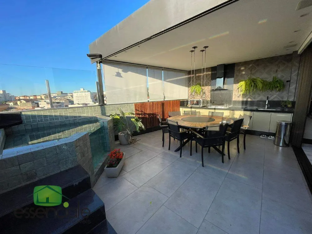 Cobertura, 3 quartos, 257 m² - Foto 1