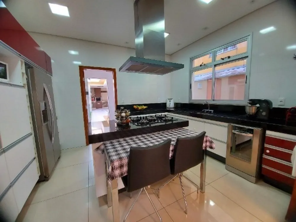 Casa, 4 quartos, 201 m² - Foto 11