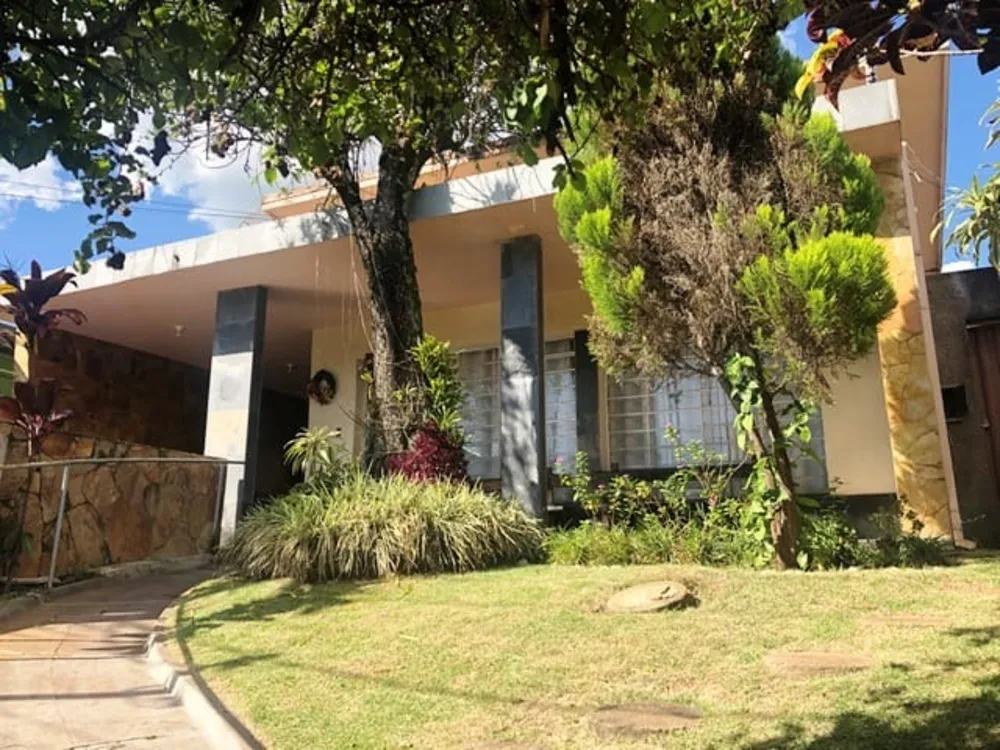 Casa, 3 quartos, 400 m² - Foto 1