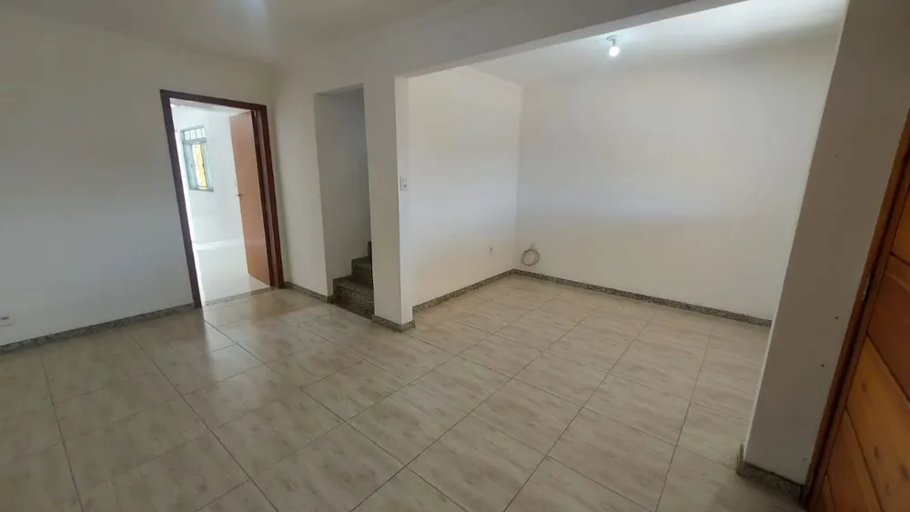 Casa, 3 quartos, 220 m² - Foto 3
