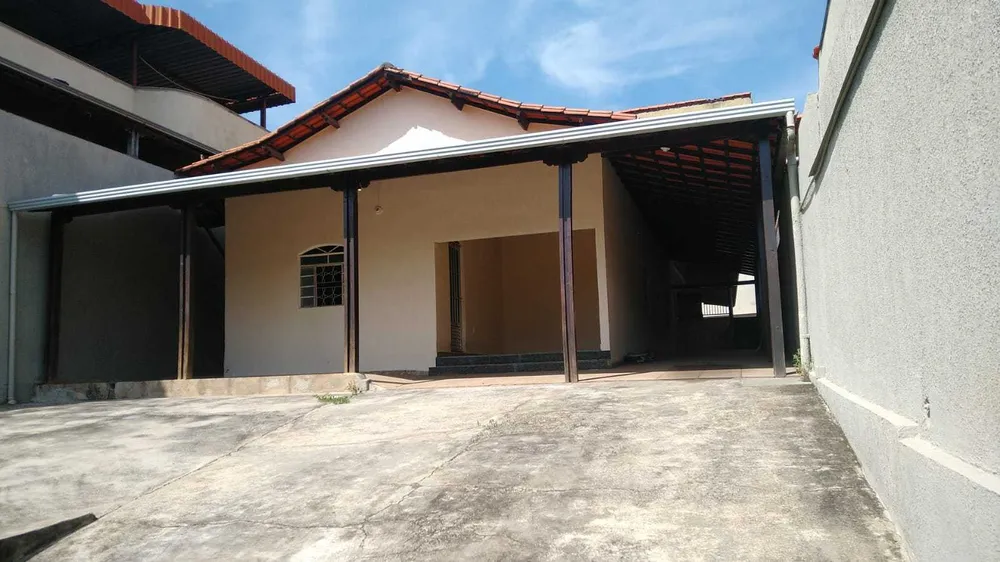 Casa, 3 quartos, 360 m² - Foto 1