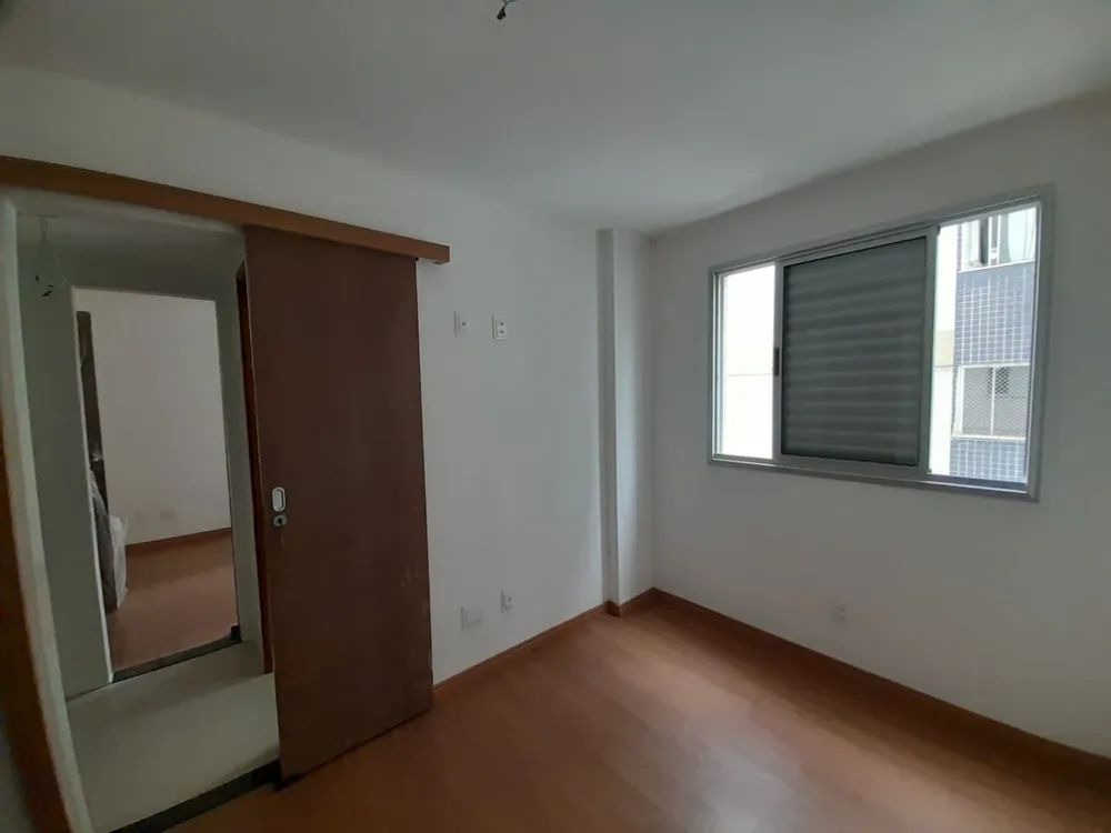 Apartamento, 3 quartos, 77 m² - Foto 2