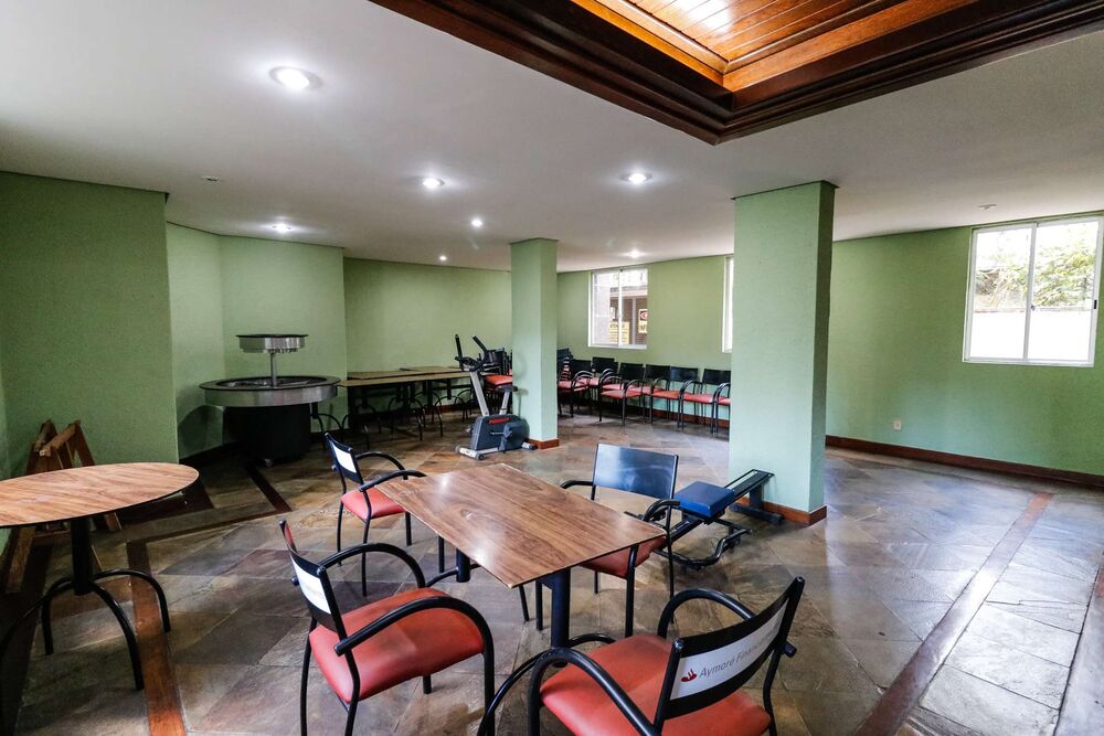 Apartamento à venda com 3 quartos, 128m² - Foto 3