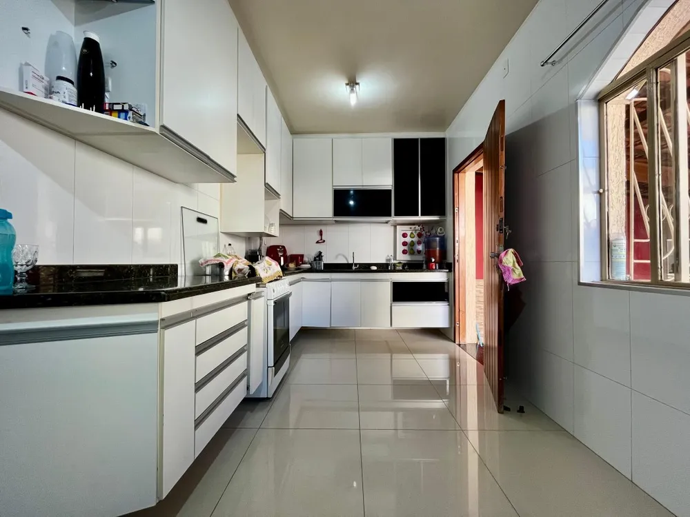 Casa, 3 quartos, 360 m² - Foto 13