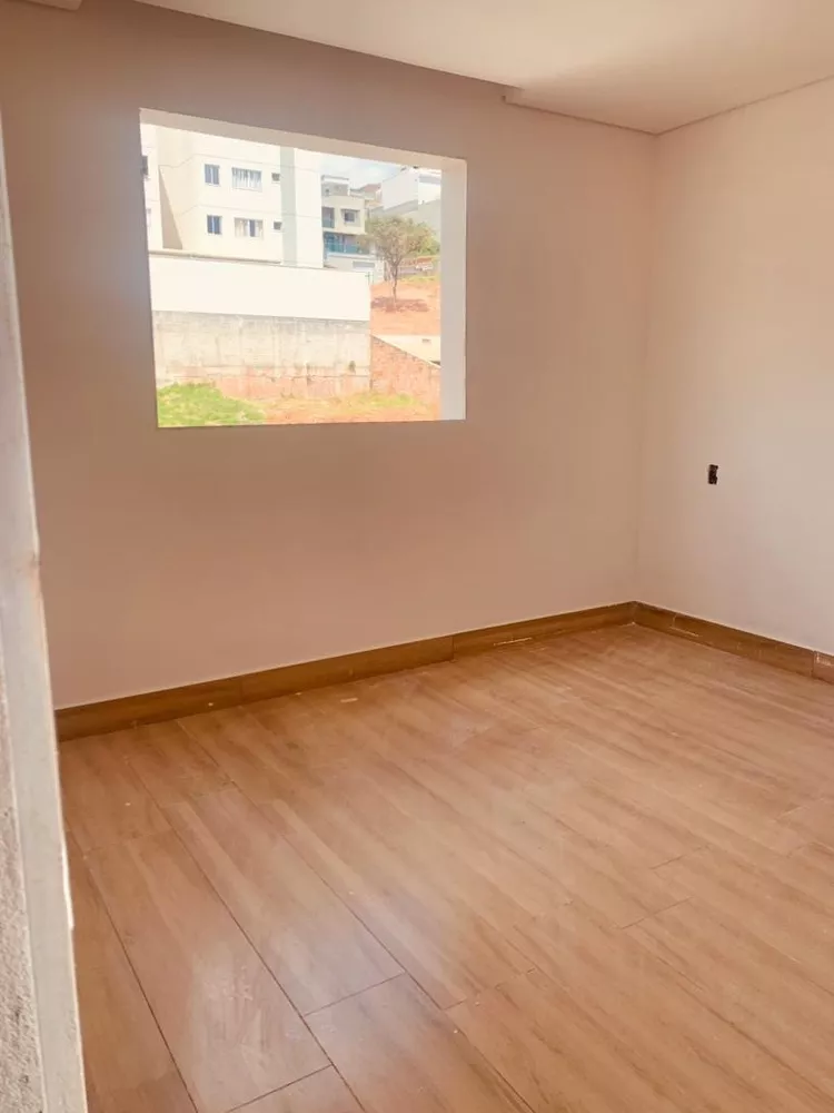 Apartamento à venda com 3 quartos, 135m² - Foto 6