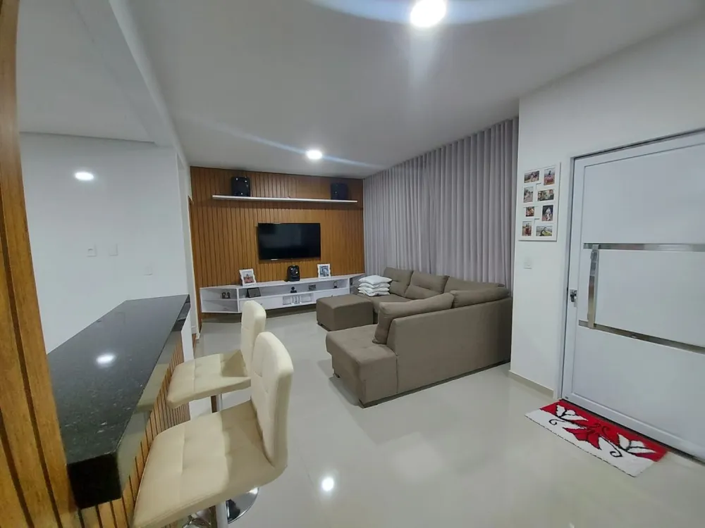 Casa, 2 quartos, 149 m² - Foto 2