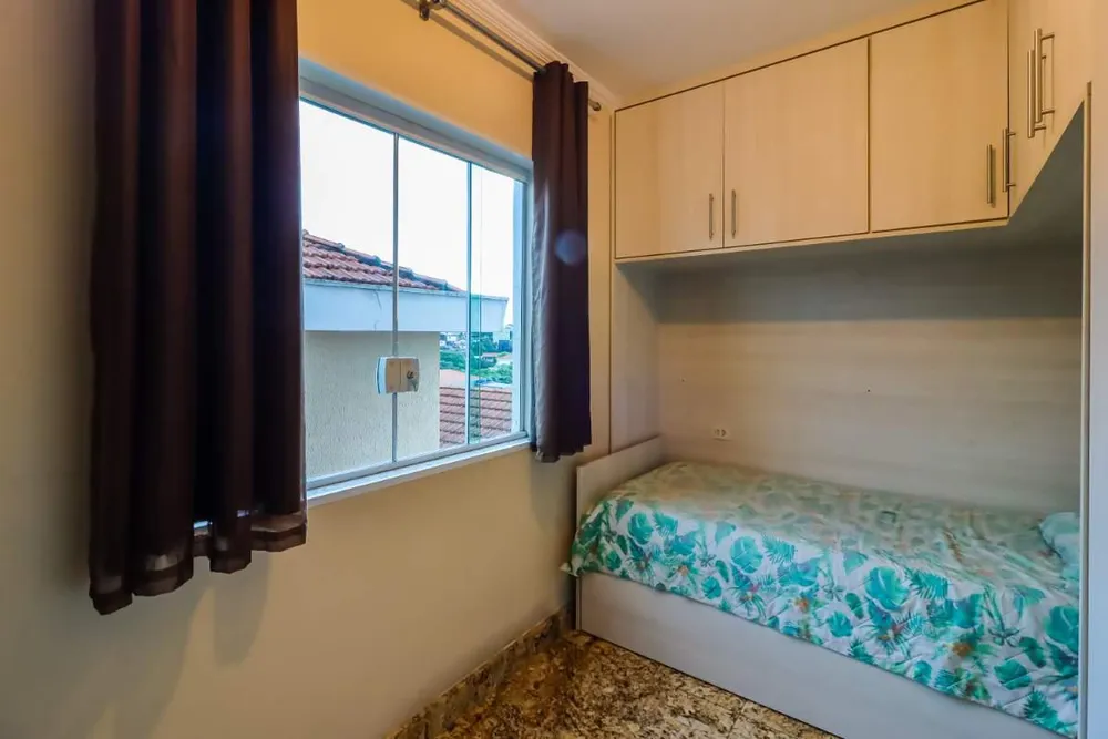 Casa, 3 quartos, 200 m² - Foto 2