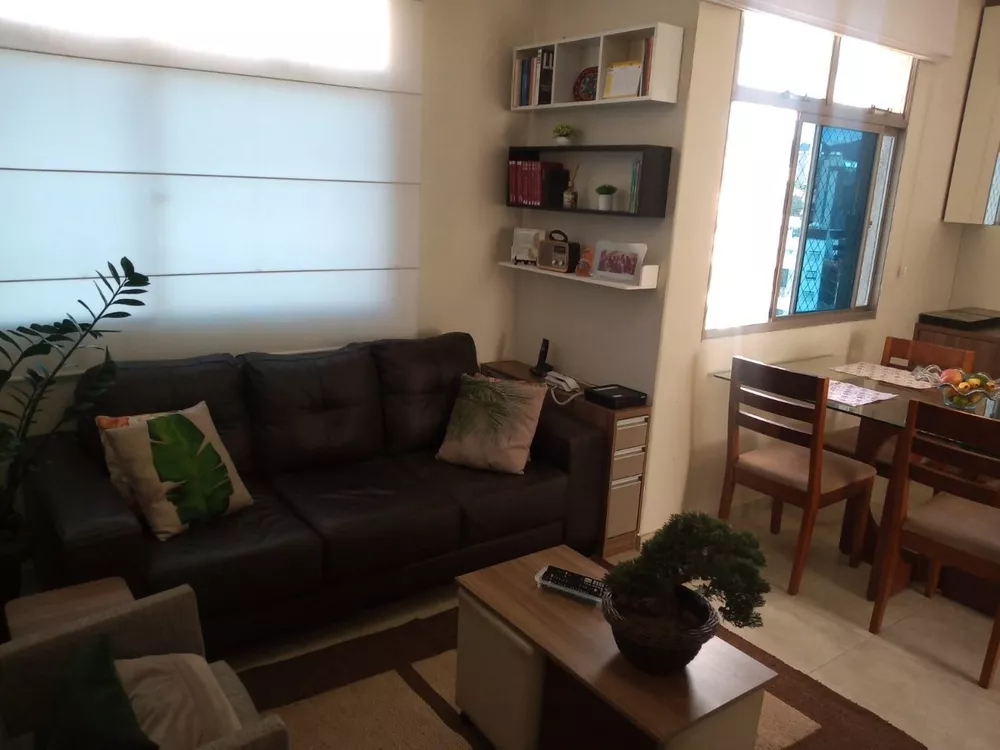 Apartamento à venda com 3 quartos, 72m² - Foto 4